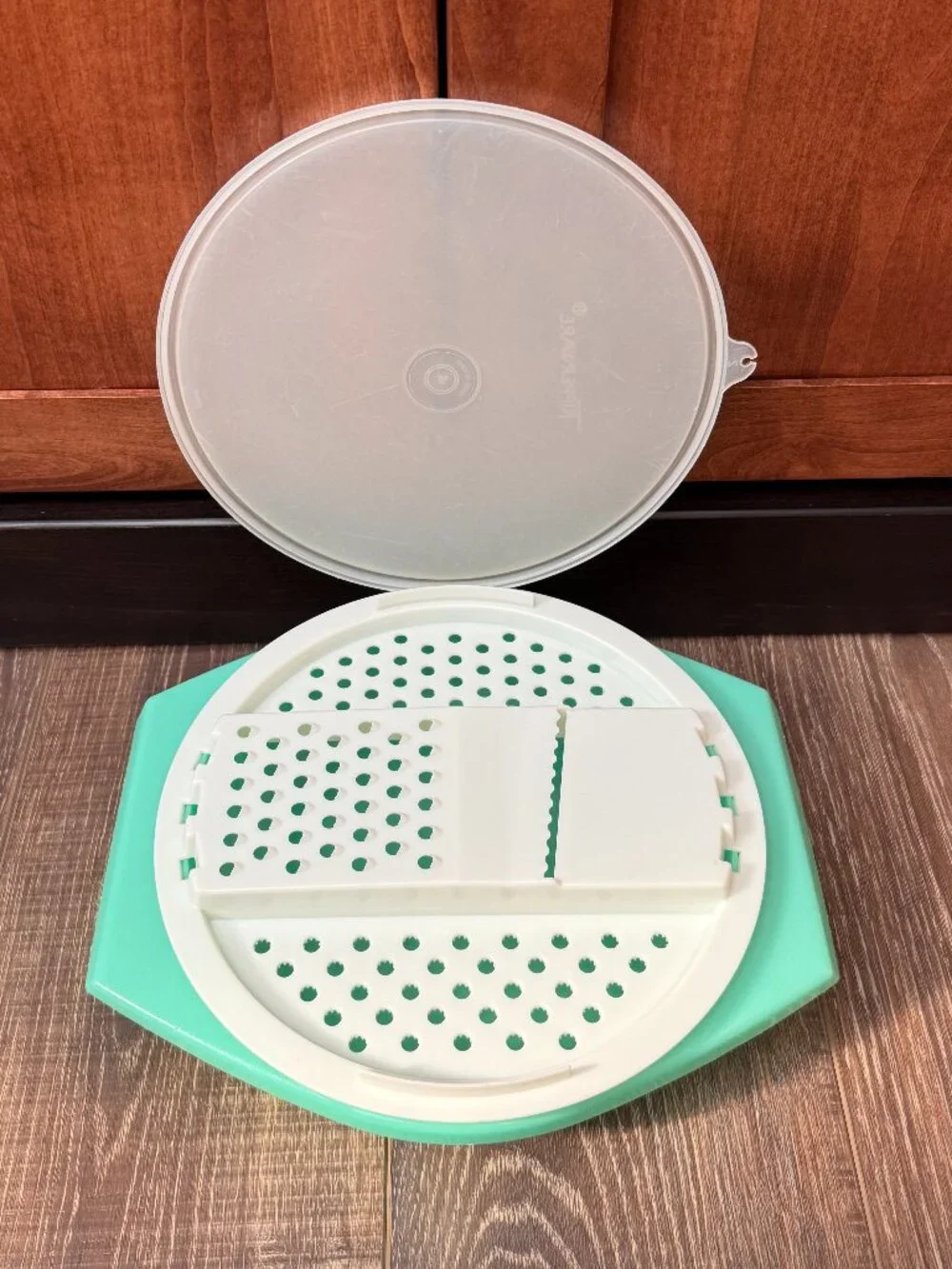 Vintage Tupperware Cheese Grater with Lid